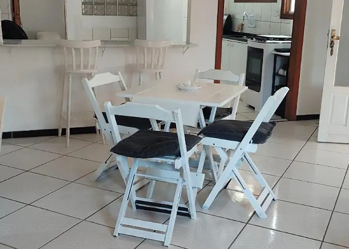 Dharma Suites Manguinhos